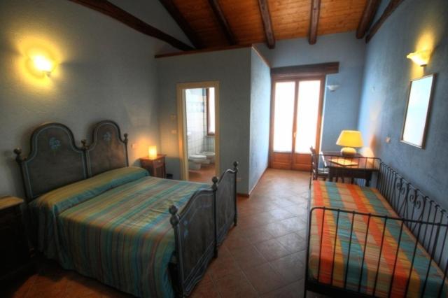 Azienda Agrituristica Alcastle Montabone Rum bild